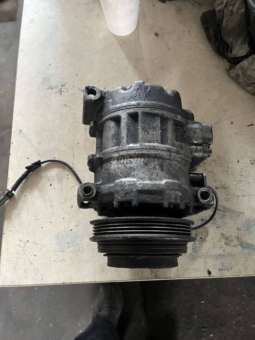 Compresor de clima Vw,Audi, Skoda motor 2.5