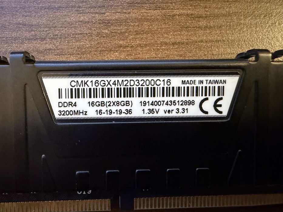 Memorii Ram 16gb ddr4 3200hz