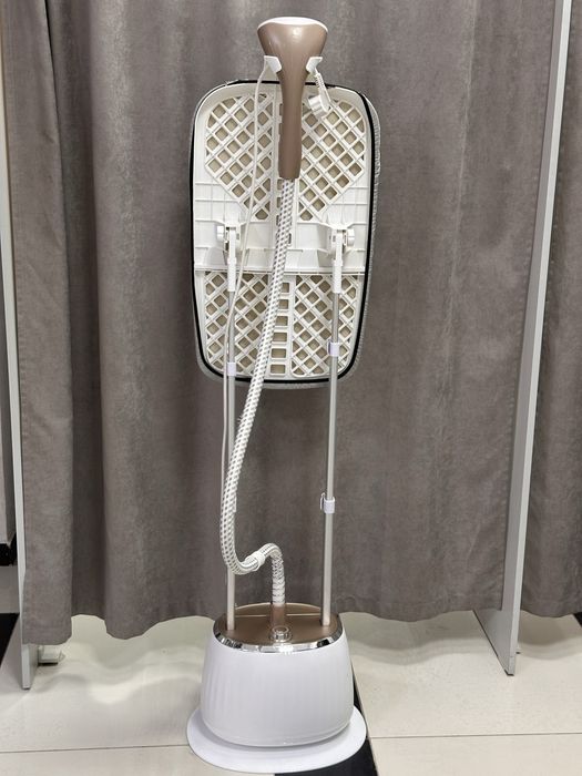 Продам отпариватель + гладильная доска