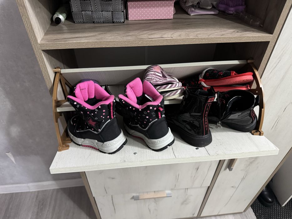 Обувница шкаф.