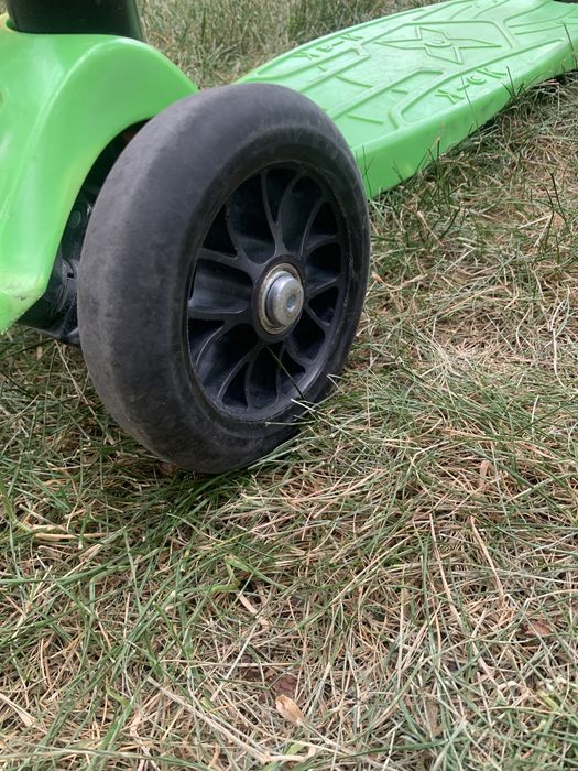 Продам оригинальный детский самокат Micro