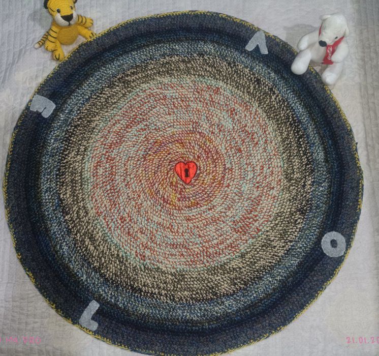 Вязаные НОВЫЕ коврики