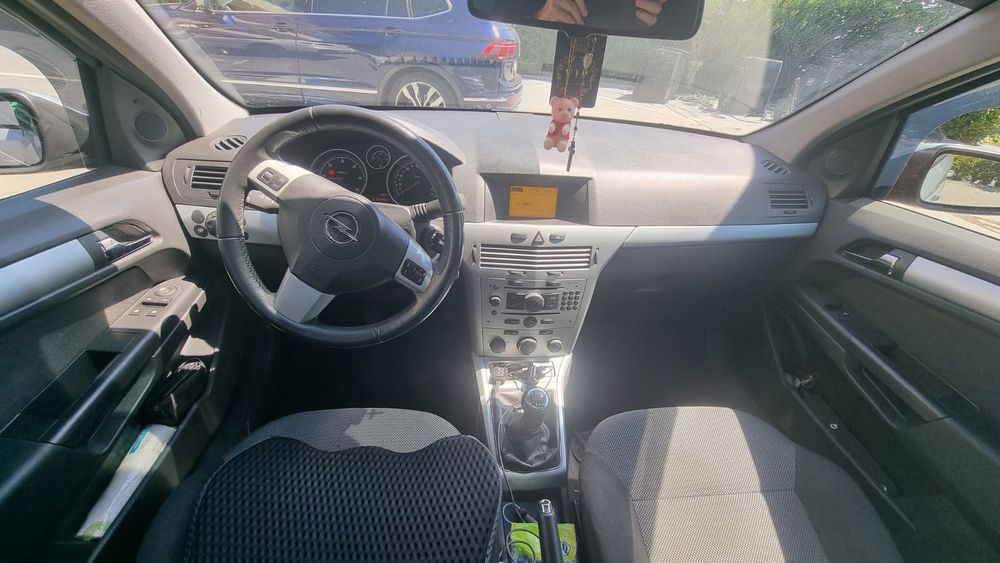OPEL Astra 2009 — imagine 5