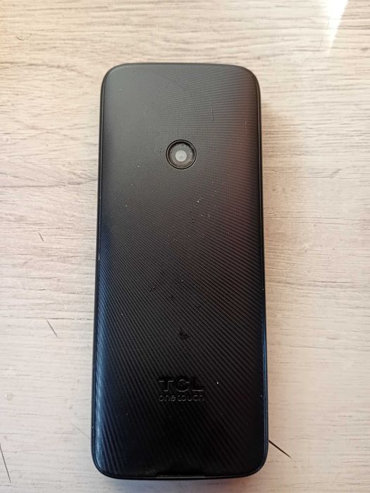 Телефон TCL 301P запазен работещ