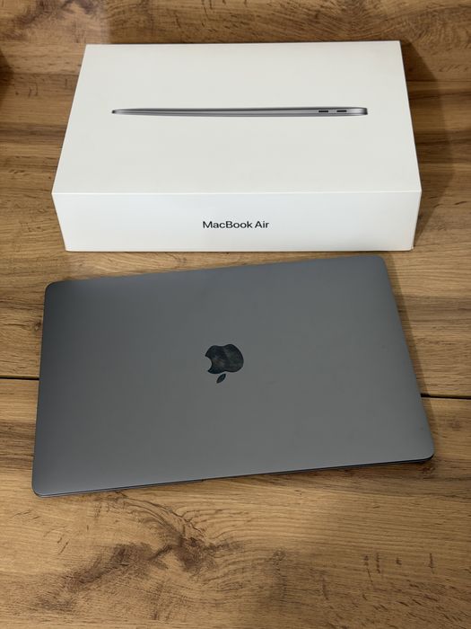 Apple MacBook Air 13