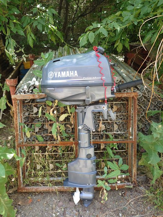 Лодка Kolibri,двигател,Yamaha
