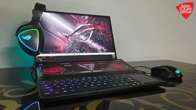 Vand/schimb laptop Asus ROG Zephyrus Duo