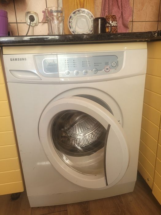 Стиральная машина Samsung