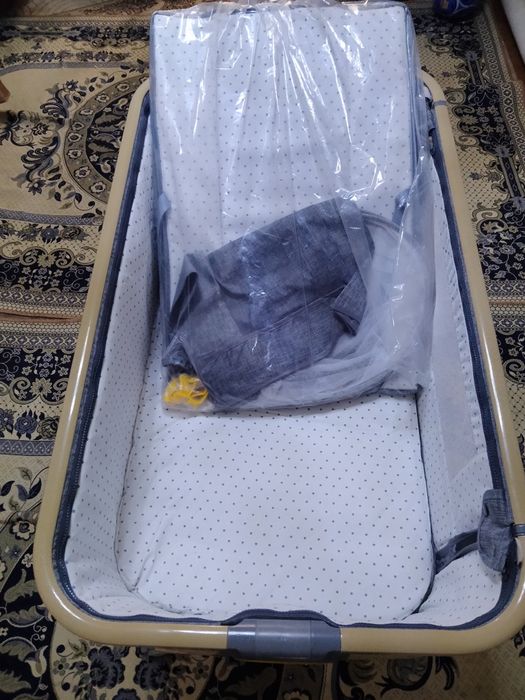 Продам детский кровать и коляска 3в1