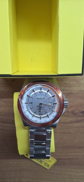 Invicta Speedway High Bank Automatic - 50mm – НОВ, пълен комплект, зак