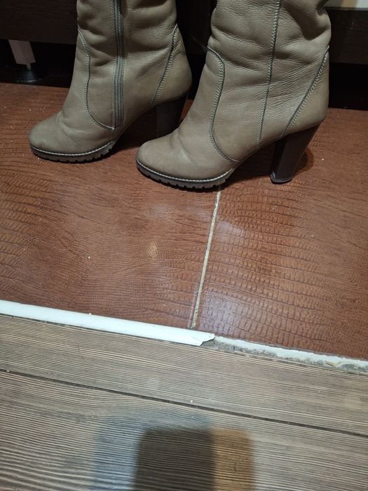 Сапоги зимние , кожаные.