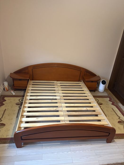 Mobila dormitor in stare foarte buna