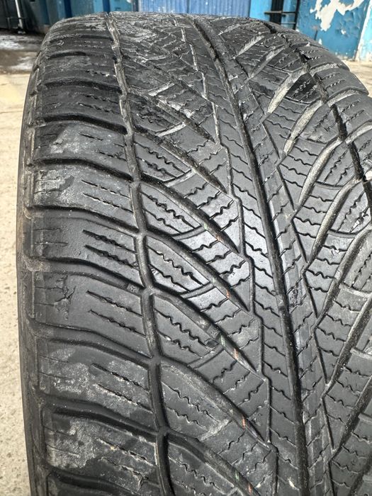 Anvelopa 245 45 18 goodyear ultragrip 8 runflat rsc mo