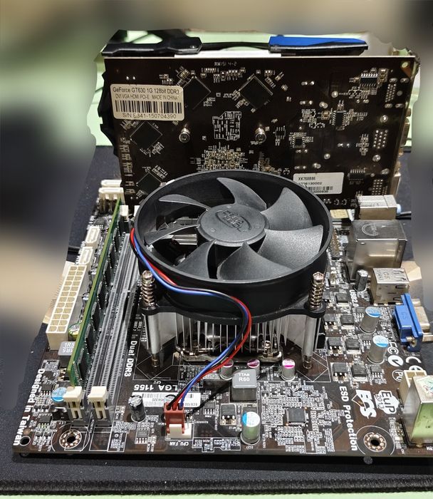 H61,gt 630,i3 2120,ddr3 3gb