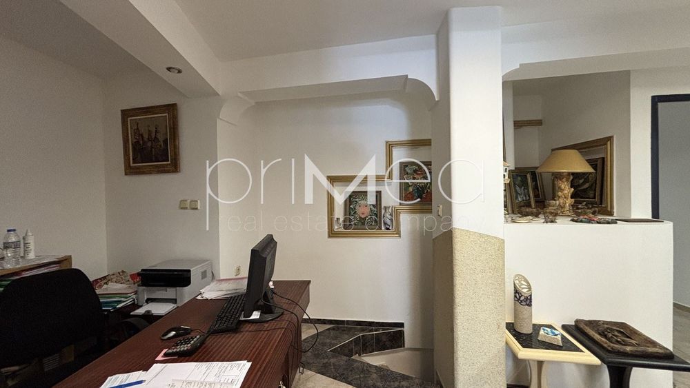 Магазин в Бургас-Център площ 111 цена 159000