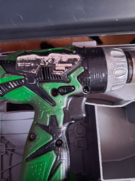 Msina găurit și înșurubat HITACHI CR18DL