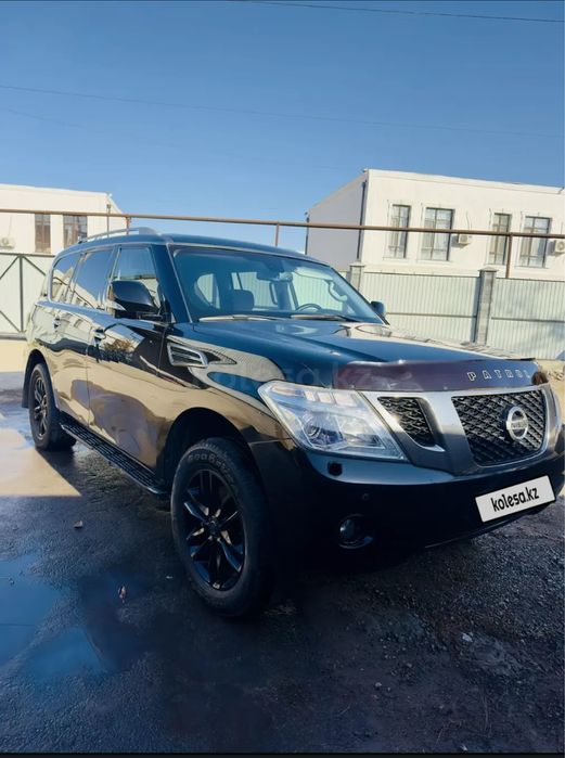Продаю Nissan Patrol 2011