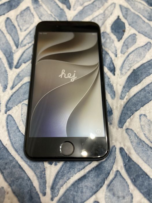 Iphone se 2020…………………..