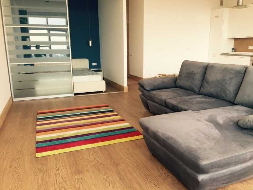 Двустаен имот в кв.Изток