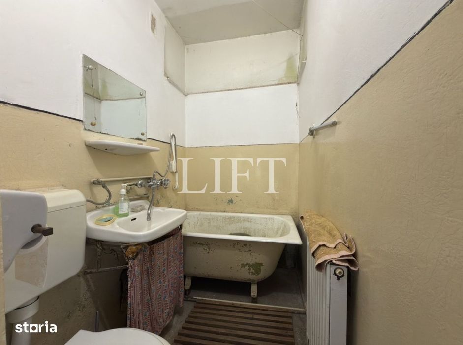 Apartament de 2 camere, 35mp, Zona Astra - Floriilor, Necesita renovar