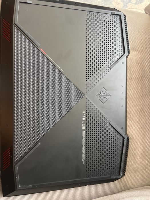 HP OMEN 17 – Геймърски лаптоп / i5/ GTX / 17.3 инча