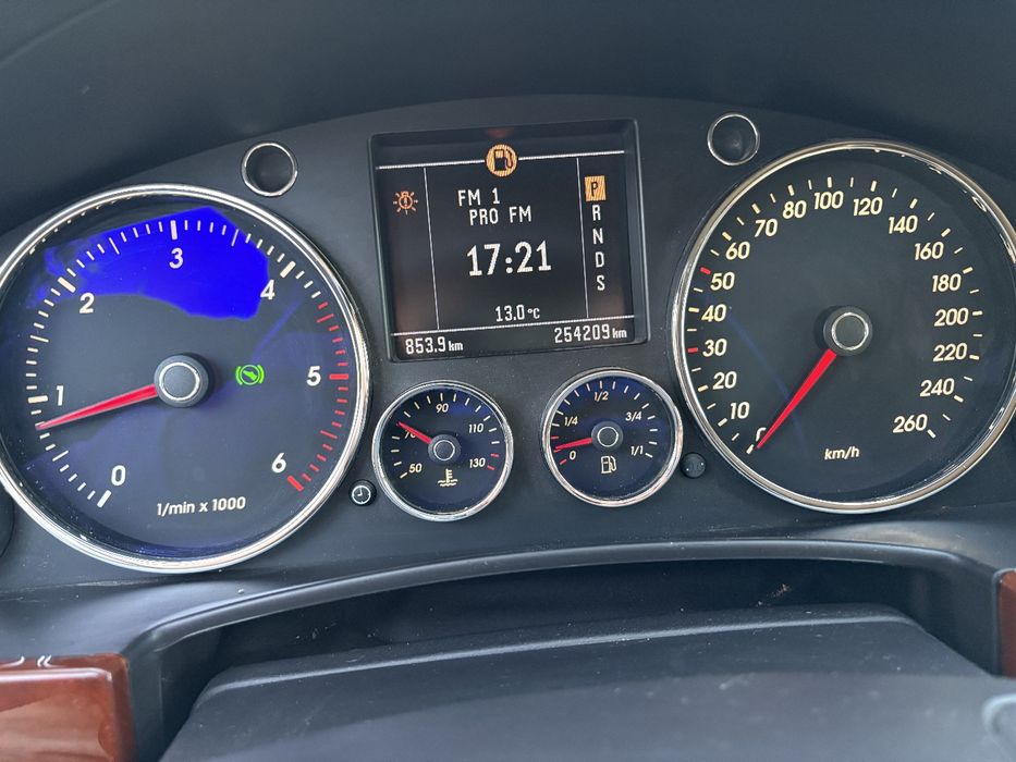 Volkswagen Touareg 2.5 TDI