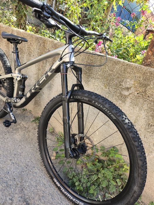 Trek Top fuel 9.7 Карбонов 29цола М/L  Twin Lock suspension Fox/ Rockshox 1x12 Sram NX Проходни оси