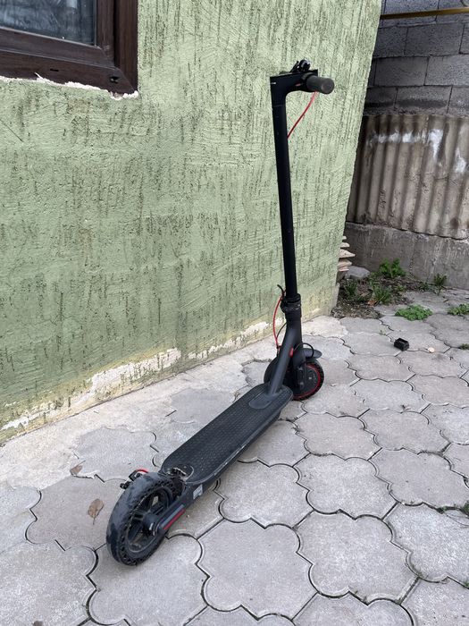 Электросамокат Xiaomi Mi M365 Pro