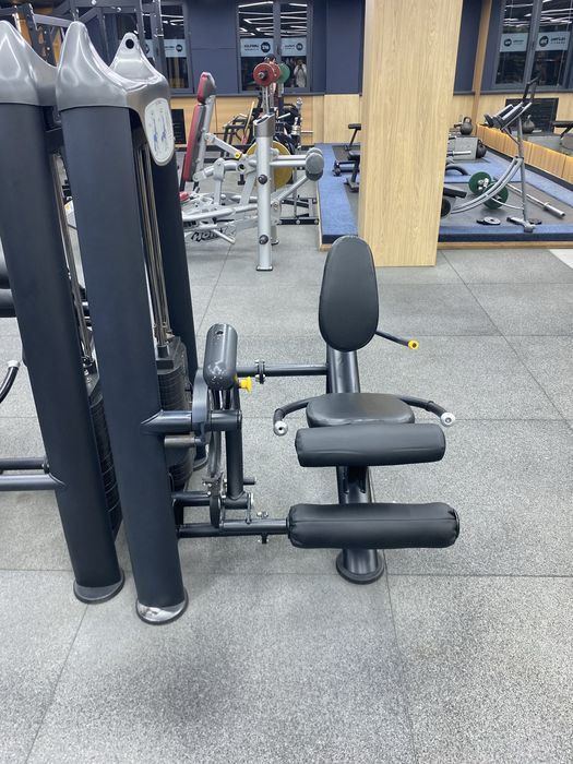 Продам тренажер разгибание ног