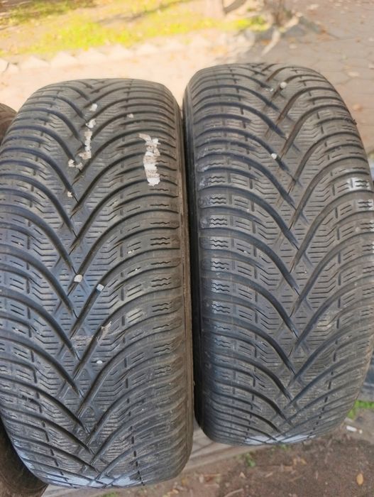 Гуми 205 60 16  и 2 броя джанти