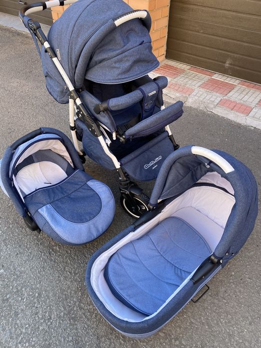 Детская коляска очень хорошего качества