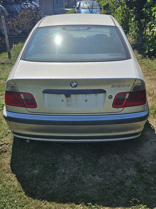 Dezmembrez BMW 320d 136cp