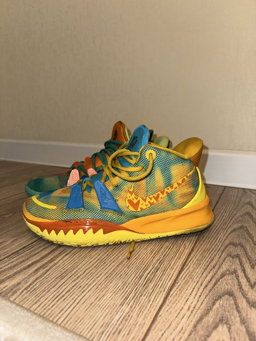 Кооссовки Kyrie 7, 37 размер