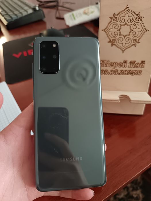 Продам Самсунг с20+