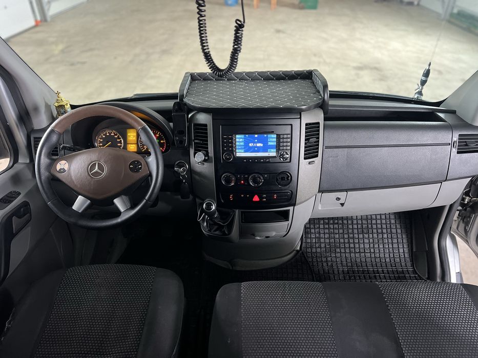 Mercedez Sprinter 8+1