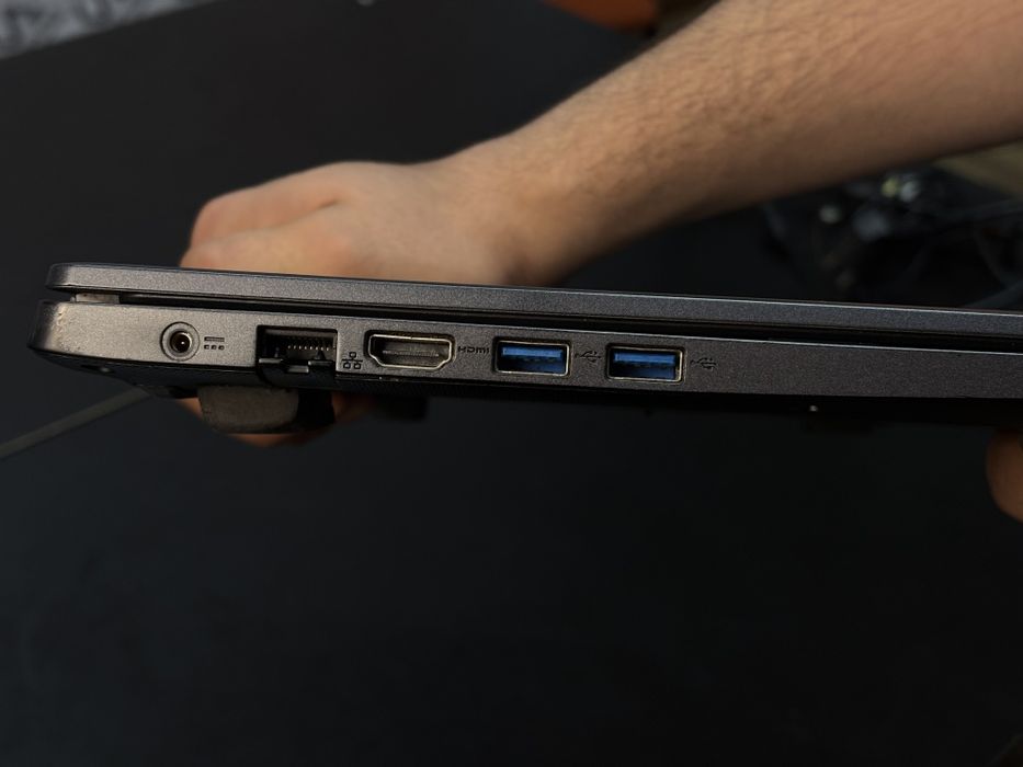 Acer Aspire 3 Intel Core i7-1065G7