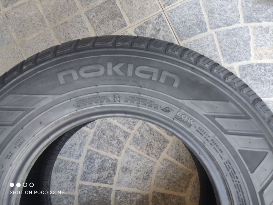 Летни Бусови Гуми 225 / 70 R 15 C Nokian Cline