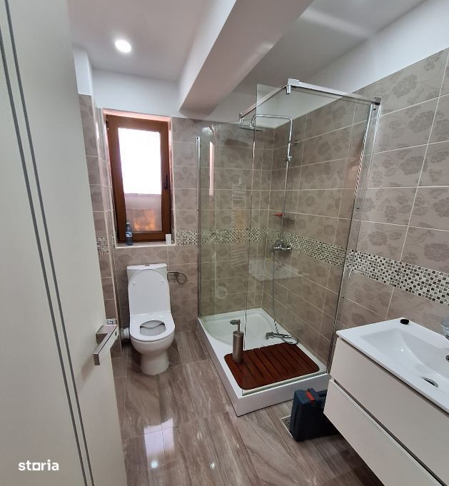 2 camere | Busteni | partia Kalinder | Prahova | parcare