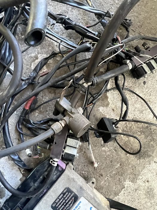 газов инжекцион 6-цилиндъра