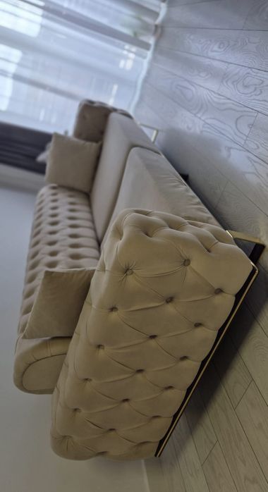 Canapea Chesterfield  extensibila