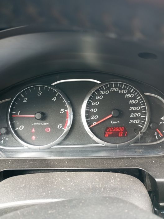 Mazda 6 an 2006 diesel!