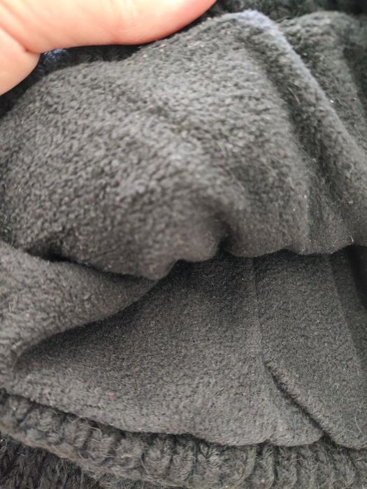 Продам набор шапка и шарф