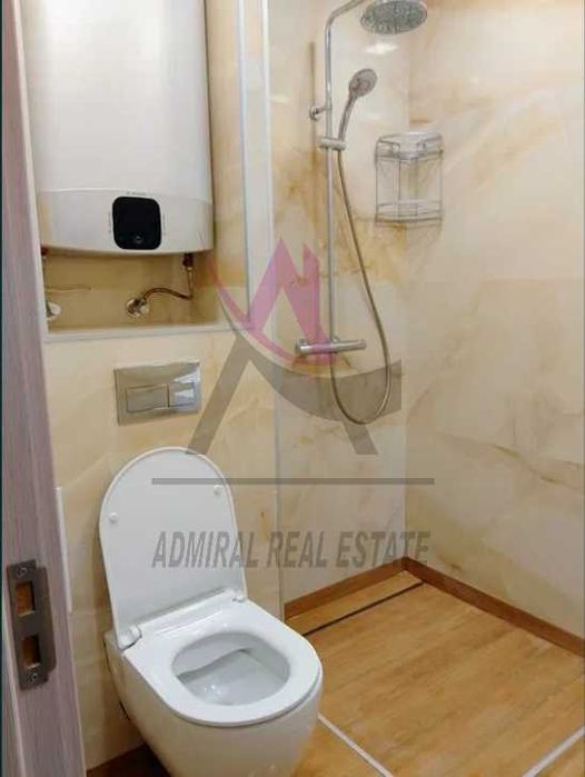 Атрактивен двустаен -Бриз