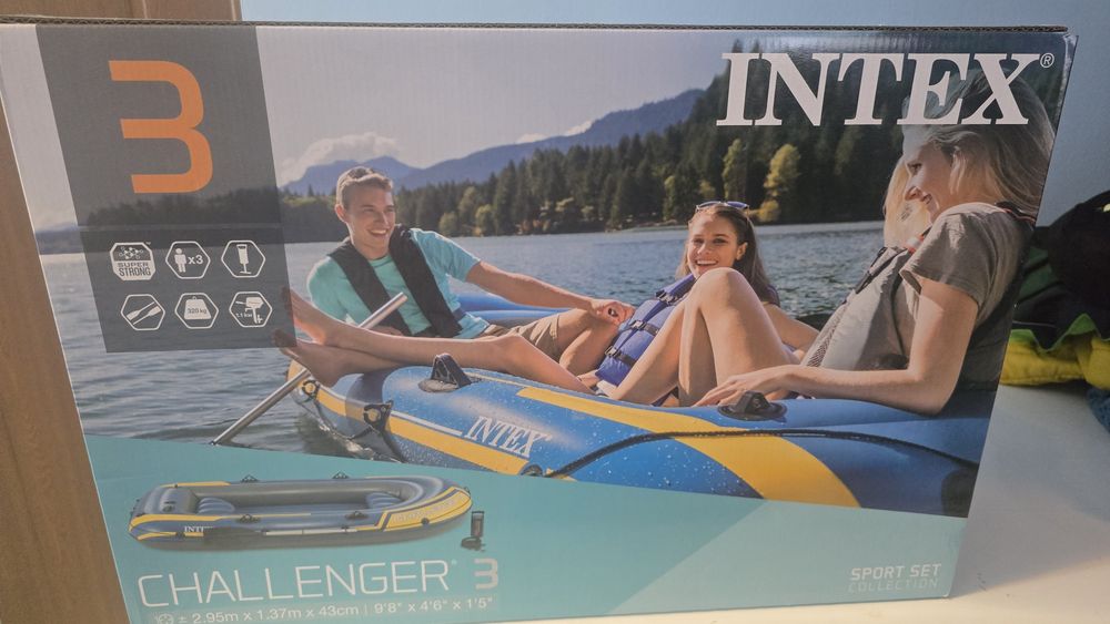 Barca Intex challenger 3 cu vasle si pompa