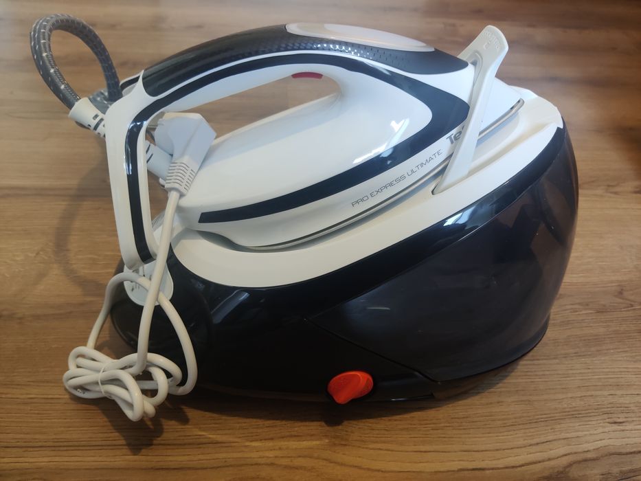 Патогенератор ютия Tefal Pro Express Ultimate GV9550 2600W, 520 г/мин, 8 бара, 1,9 л