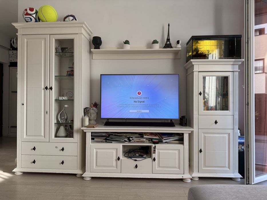 Mobila living sufragerie lemn masiv