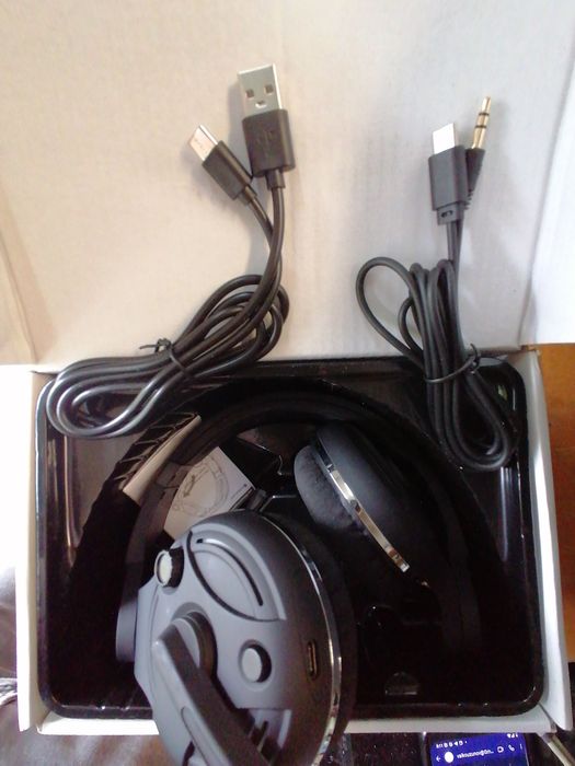 Безжични слушалки с микрофон, WANTEK T2L