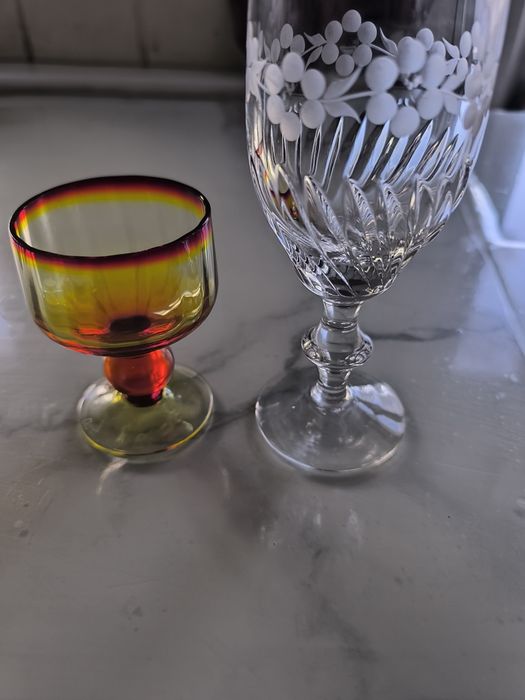 Хрустальный фужер.