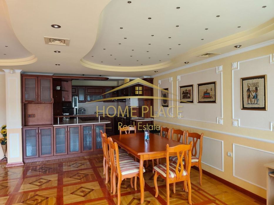 Дава се под наем Тристаен апартамент в Варна, Лятно кино Тракия - 115 кв.м за 714 € - Снимка #1