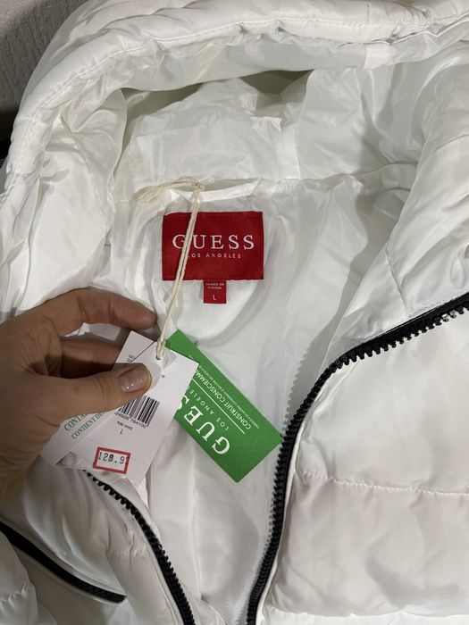 Продам куртку, GUESS оргинал.